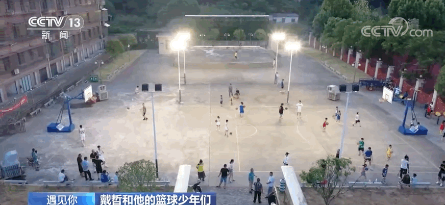 如何利用智能娱乐设备创建有趣的篮球训练挑战_0